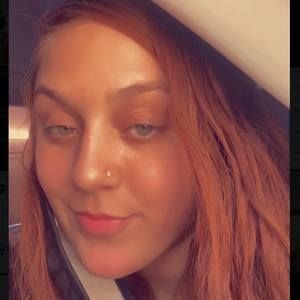 Meet your Posher, Ella